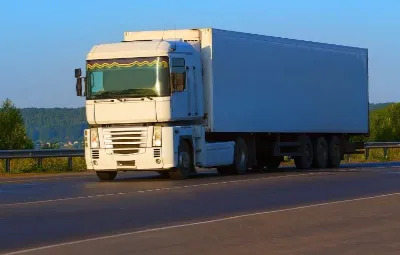 Konya ile Kemer Arası Öğrenci Eşyası Taşıma